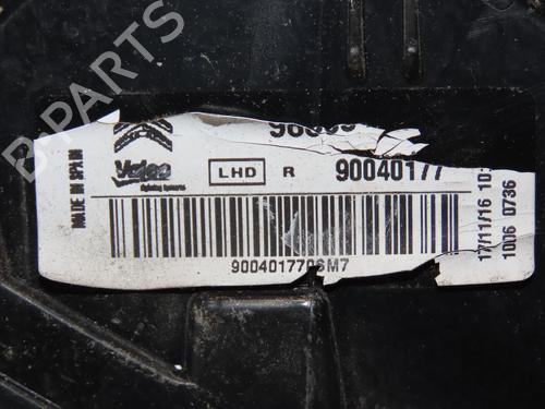 right-taillight-citroen-c4-cactus-2014-31962690 main image