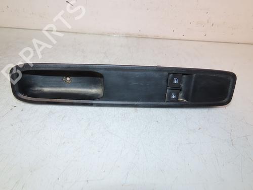 Used Left front window switch DACIA SANDERO III 1.0 SCe 65 (67 hp) 30953525