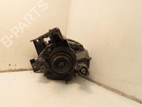 right-headlight-nissan-juke-f15-2010-2011-2012-2013-2014-2015-2016-2017-2018-2019-32038398 main image