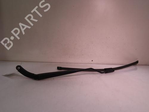 Used Front windshield wiper arm RENAULT CLIO IV (BH_) 1.5 dCi 75 (75 hp) 16741466