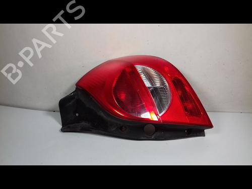 Used Right taillight RENAULT CLIO III (BR0/1, CR0/1) 1.2 16V (BR02, BR0J, BR11, CR02, CR0J, CR11) (75 hp) 8991332