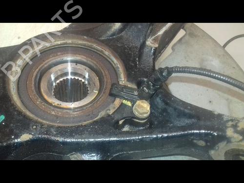 Used Right front steering knuckle Right front steering knuckle CITROËN DS5 2.0 HDi 165 Hybrid4 4x4 (163 hp) 15744952 15744952