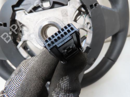 Used Steering wheel RENAULT CLIO V (B7_) 1.0 TCe 90 (B7MT) (91 hp) 25905961