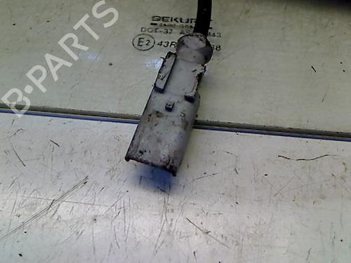 Used Right front steering knuckle Right front steering knuckle PEUGEOT 3008 II SUV (MC_, MR_, MJ_, M4_) 2.0 BlueHDi 180 (181 hp) 8978893 8978893