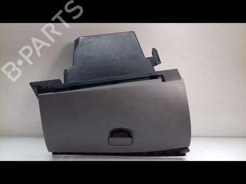 Used Glove box RENAULT MEGANE III Hatchback (BZ0/1_, B3_) 1.5 dCi (86 hp) 9652356