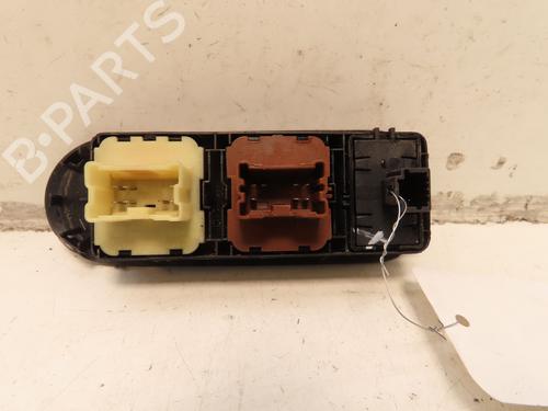 Used Left front window switch DACIA DUSTER (HS_) 1.5 dCi 4x4 (109 hp) 30740043