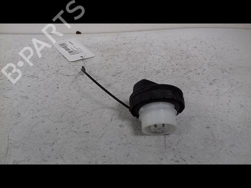 Used Fuel flap RENAULT KADJAR (HA_, HL_) 1.3 TCe 140 (HLNB, HLN1) (140 hp) 8993952