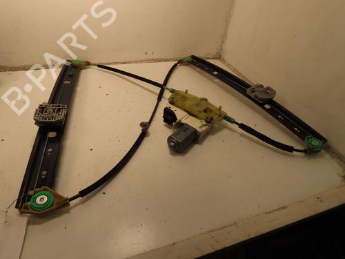 Alzavetro posteriore sinistro AUDI Q7 (4LB) 3.0 TDI quattro (240 hp) 31302339