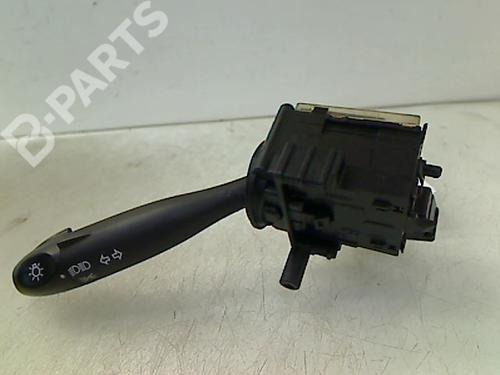 Used Steering column stalk HYUNDAI GETZ (TB) 1.5 CRDi (88 hp) 8975815