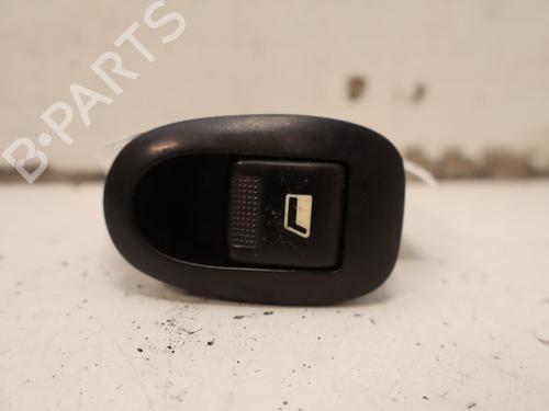 switch-peugeot-1007-km_-2005-32767990 main image