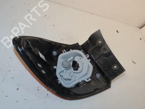 Høyre baklys RENAULT CAPTUR I (J5_, H5_) 1.5 dCi 110 (110 hp) 32432400