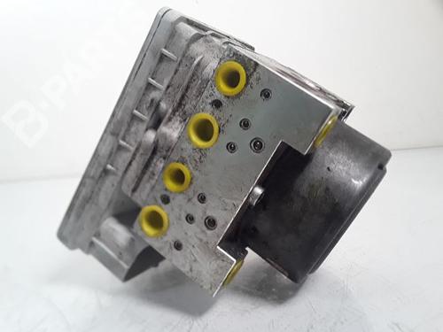 Used ABS pump CITROËN DS3 (SA_) 1.6 HDi 90 (92 hp) 9002418
