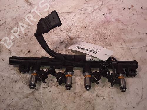 Used Injection rail Injection rail FIAT 500 (312_) 1.3 D Multijet (312AXB1A) (75 hp) 8993473 8993473
