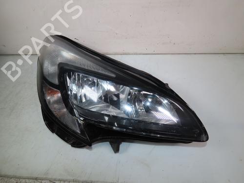Used Right headlight OPEL CORSA E (X15) 1.3 CDTI (08, 68) (75 hp) 30954553