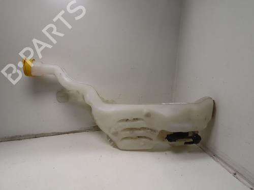 Used Windscreen washer tank RENAULT MEGANE IV Hatchback (B9A/M/N_) 1.6 dCi 130 (B9A4) (130 hp) 27581029