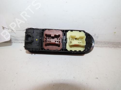 Used Left front window switch DACIA DUSTER (HS_) 1.5 dCi (109 hp) 29264220