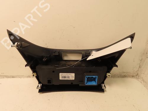 Used Climate control PEUGEOT 2008 I (CU_) 1.2 THP 110 / PureTech 110 (110 hp) 30265693