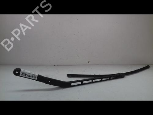 Used Front windshield wiper arm MERCEDES-BENZ CLK (C209) CLK 320 CDI (209.320) (224 hp) 23065402