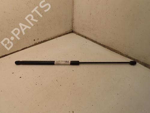 Used Tailgate lift support VOLVO V40 Cross Country (526) D2 (120 hp) 32740158