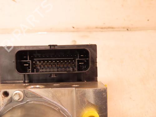 Used ABS pump PEUGEOT 3008 I MPV (0U_) 1.6 BlueHDi 120 (120 hp) 19133263