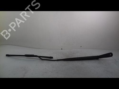 Used Front windshield wiper arm CITROËN DS3 (SA_) 1.6 HDi 90 (92 hp) 14894237