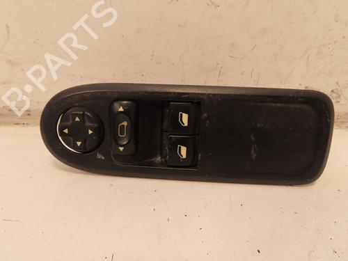 Used Left front window switch PEUGEOT 308 I (4A_, 4C_) 1.6 HDi (90 hp) 30953561
