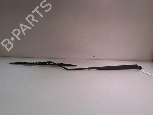 Used Front windshield wiper arm PEUGEOT 1007 (KM_) 1.4 (75 hp) 15903850