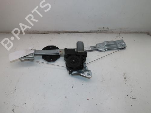 rudehejsemekanisme-ventre-foran-dacia-sandero-ii-2012-27812282 main image