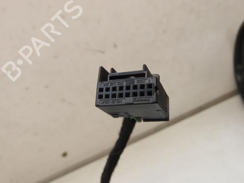 left-mirror-vw-tiguan-5n_-2007-2008-2009-2010-2011-2012-2013-2014-2015-2016-2017-2018-25586484 main image