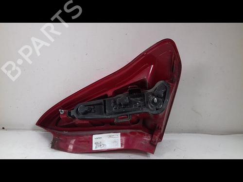 Used Left taillight CITROËN C4 Coupe (LA_) 2.0 VTR (140 hp) 8998615
