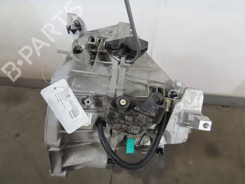 gearbox-renault-megane-iii-hatchback-bz01_-b3_-2008-31155214 main image