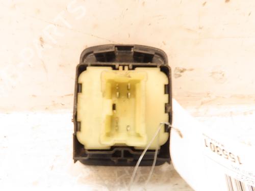 Used Left front window switch MERCEDES-BENZ CITAN Box Body/MPV (W415) 109 CDI (415.601, 415.603, 415.605) (90 hp) 29196279