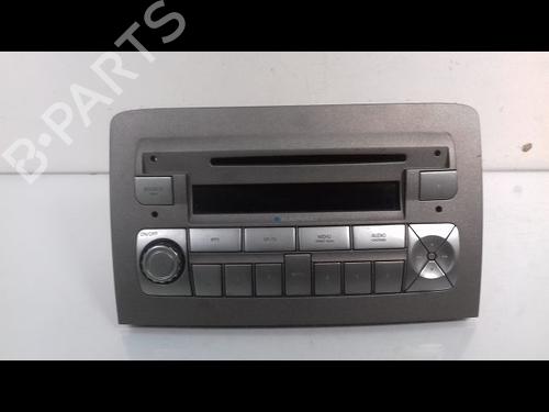 radio-lancia-musa-350_-14-350axa11-350axa1a-71792892-2004-2005-2006-2007-2008-2009-2010-2011-2012-9004989 main image