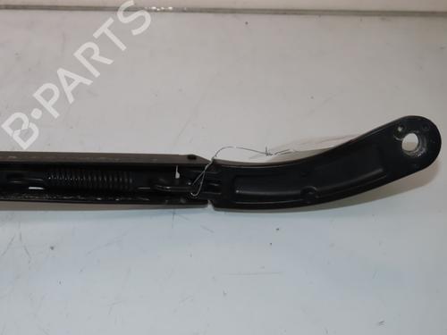 Front windshield wiper arm RENAULT MEGANE IV Hatchback (B9A/M/N_) 1.5 Blue dCi 115 (B9A6) | BP26702352C143 