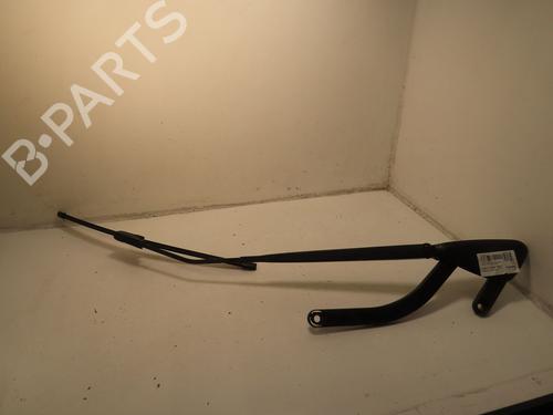 Used Front windshield wiper arm RENAULT SCÉNIC II (JM0/1_) 1.5 dCi (JM1E, JM16) (106 hp) 30955121