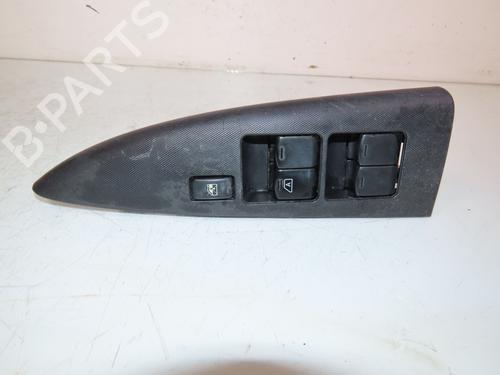Used Left front window switch NISSAN NOTE (E11, NE11) 1.5 dCi (86 hp) 24832635