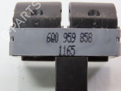 Used Left front window switch VW POLO IV (9N_, 9A_) 1.4 16V (75 hp) 24480978