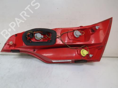 left-taillight-audi-q7-4lb-2006-2007-2008-2009-2010-2011-2012-2013-2014-2015-2016-27975678 main image