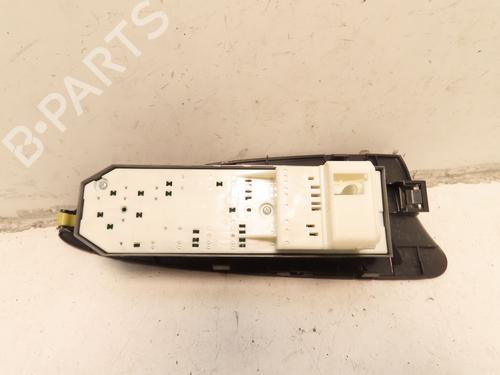Used Left front window switch TOYOTA RAV 4 III (_A3_) 2.2 D 4WD (ALA30_, ALA30R) (150 hp) 30953576