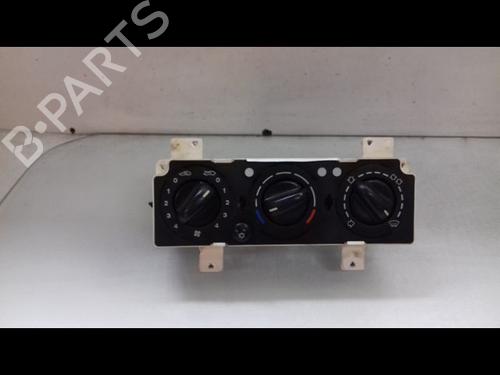 Used Climate control CITROËN XSARA (N1) 2.0 HDi 90 (90 hp) 8982247