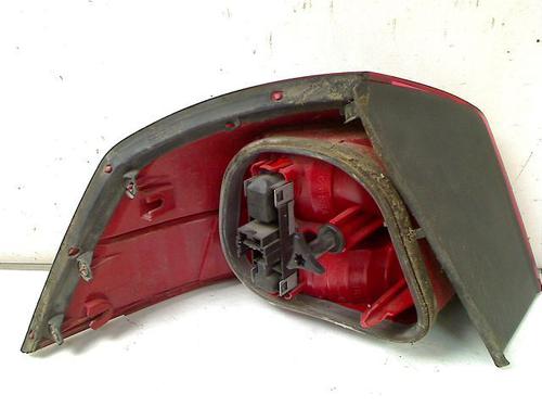 Used Right taillight RENAULT VEL SATIS (BJ0_) 2.2 dCi (BJ0E, BJ0F) (150 hp) 23153490