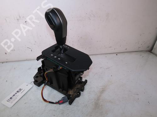 Used Shift knob LAND ROVER DISCOVERY III (L319) 2.7 TD 4x4 (190 hp) 20243595