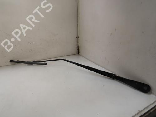 Used Front windshield wiper arm RENAULT CLIO V (B7_) 1.0 SCe 65 (B7MG) (67 hp) 25906021