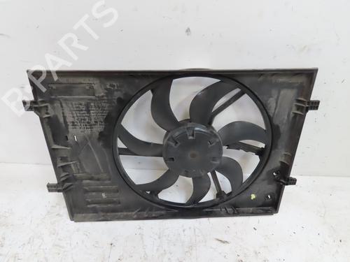 Used Support AUDI A3 Sportback (8VA, 8VF) 1.6 TDI (105 hp) 28086562