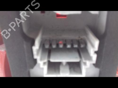 Used Right taillight RENAULT CLIO II (BB_, CB_) 1.5 dCi (B/CB08) (82 hp) 23153396