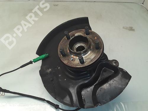 Used Right front steering knuckle LAND ROVER RANGE ROVER III (L322) 3.6 D 4x4 (272 hp) 8986504