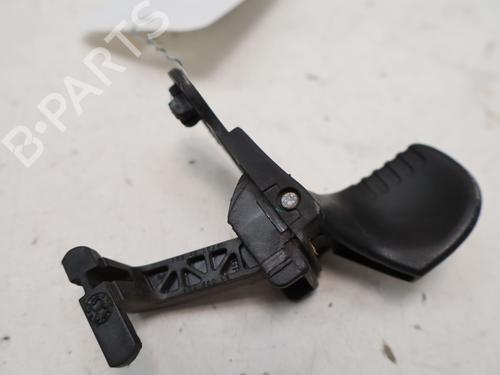 Used Front left exterior door handle Front left exterior door handle RENAULT TWINGO I (C06_) 1.2 (C066, C068) (58 hp) 34529174 34529174