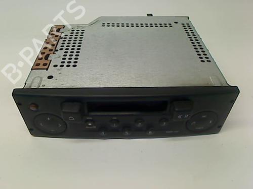 Radio RENAULT TRAFIC II Van (FL)  | BP23151382E6 