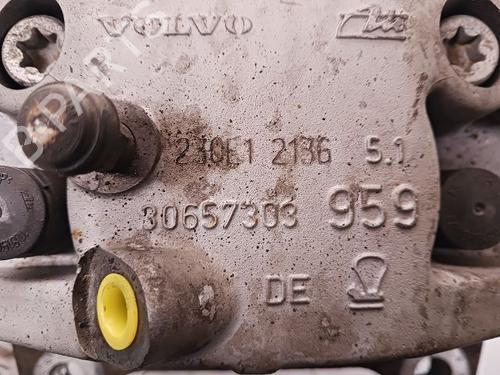 left-front-brake-caliper-volvo-xc90-i-275-d5-awd-8602857-2002-2003-2004-2005-2006-2007-2008-2009-2010-2011-2012-2013-2014-2015-14891781 main image