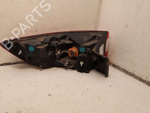 right-taillight-renault-megane-iv-grandtour-k9amn_-2016-33031694 main image